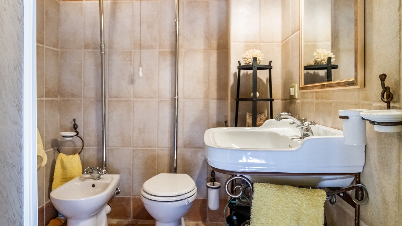 Photo of Bathroom in Campiglia Marittima
