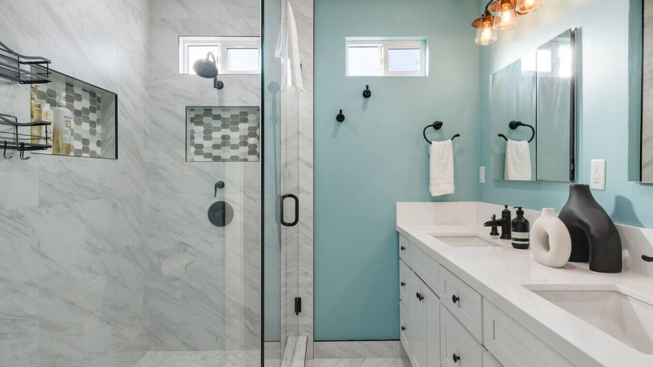 Photo of Bathroom in South of Conant