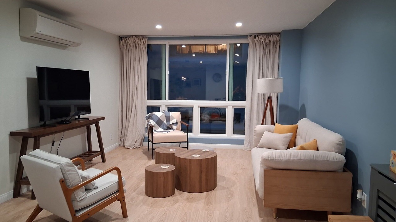 Photo of Livingroom in Carlson Park