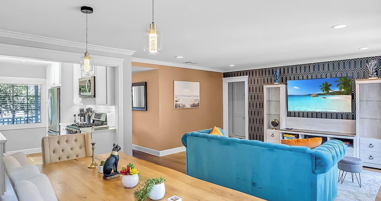 Photo of Livingroom in West Torrance
