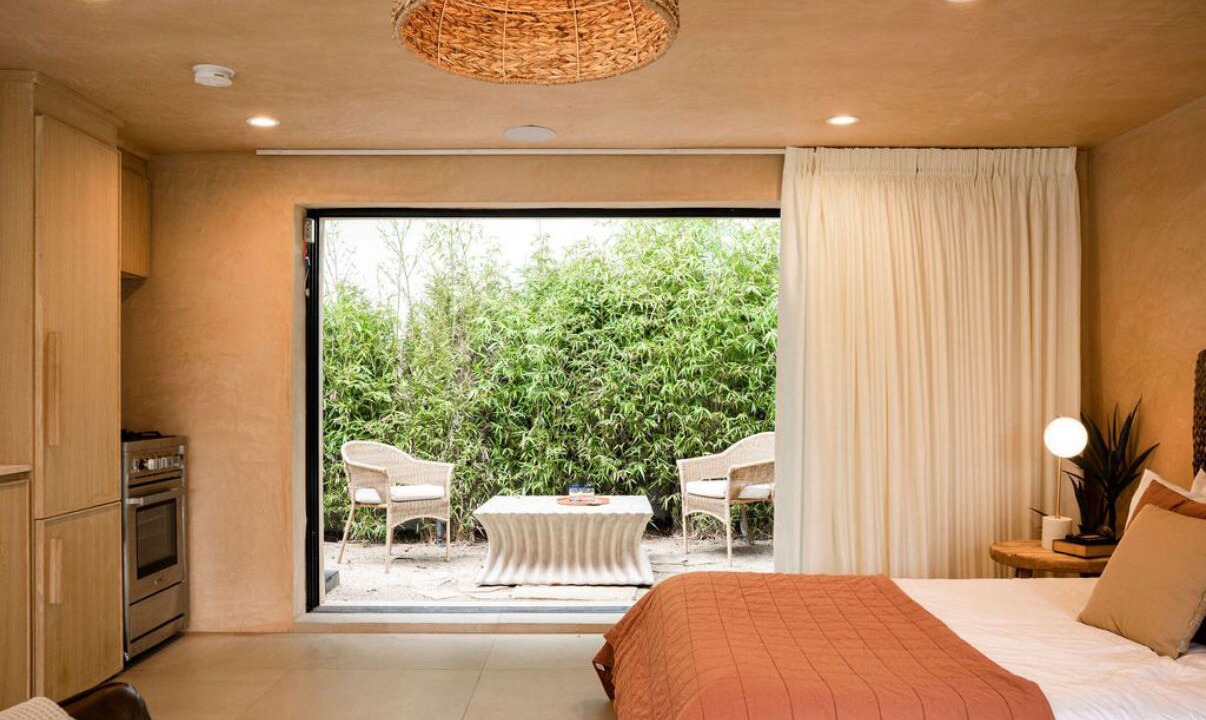 Photo of Bedroom in Carthay Circle