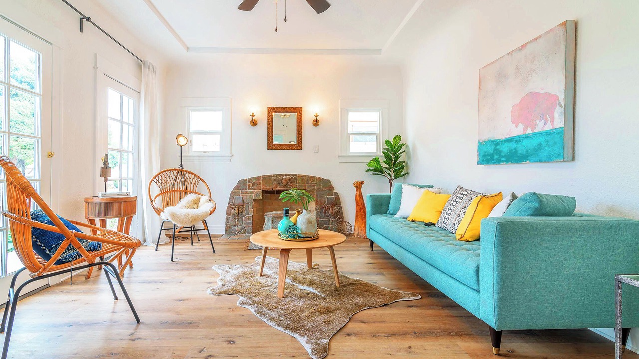 Photo of Livingroom in View Park-Windsor Hills