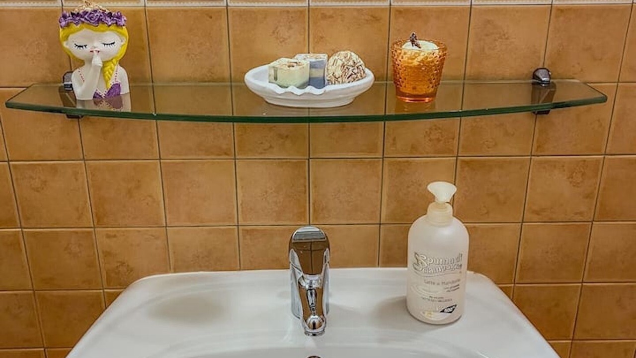 Photo of Bathroom in Bellante