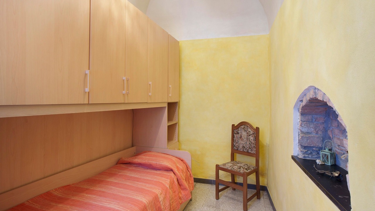 Photo of Bedroom in Dolcedo
