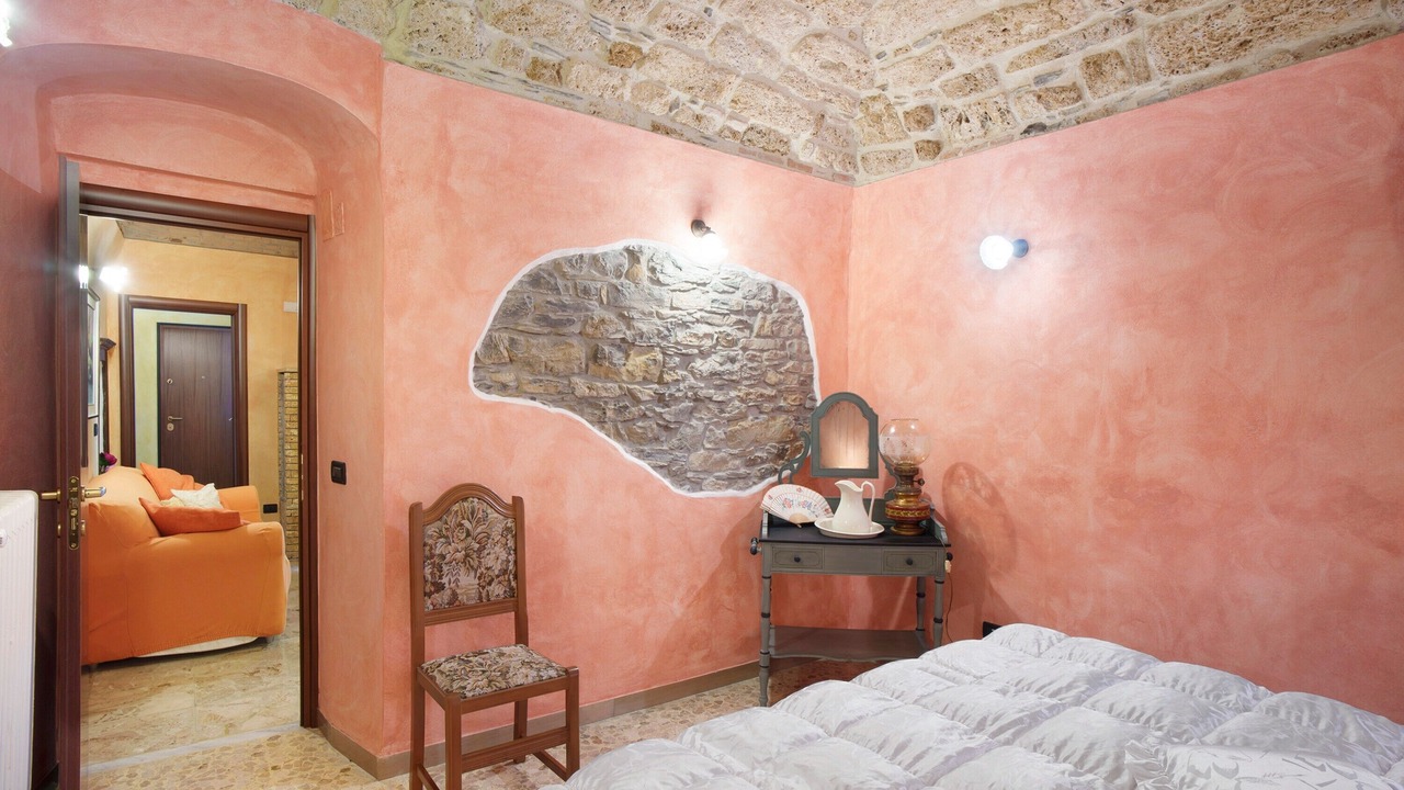 Photo of Bedroom in Dolcedo