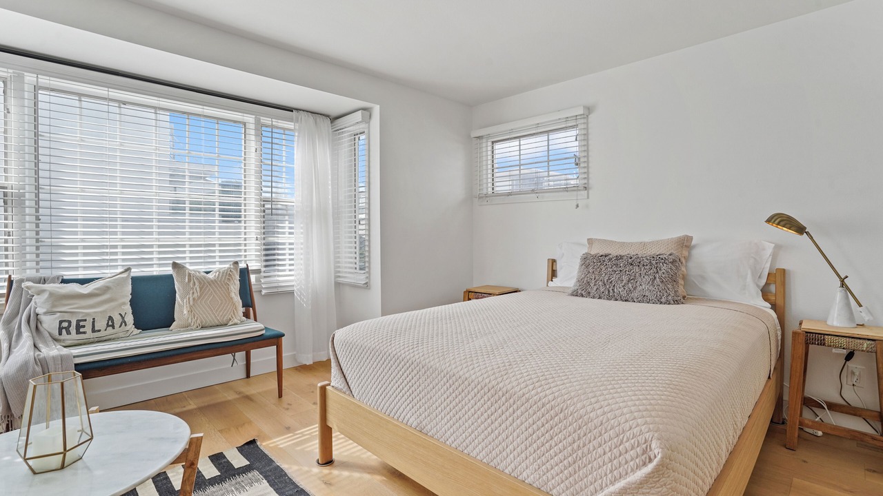 Photo of Bedroom in Rossmoor