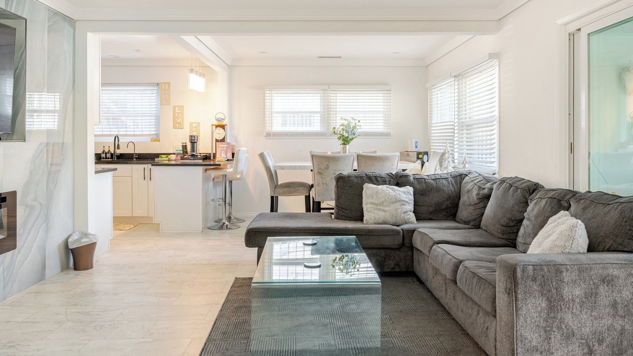 Photo of Livingroom in Inglewood
