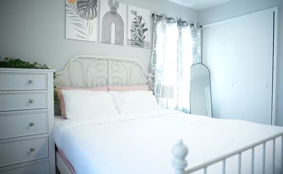 Photo of Bedroom in South of Conant