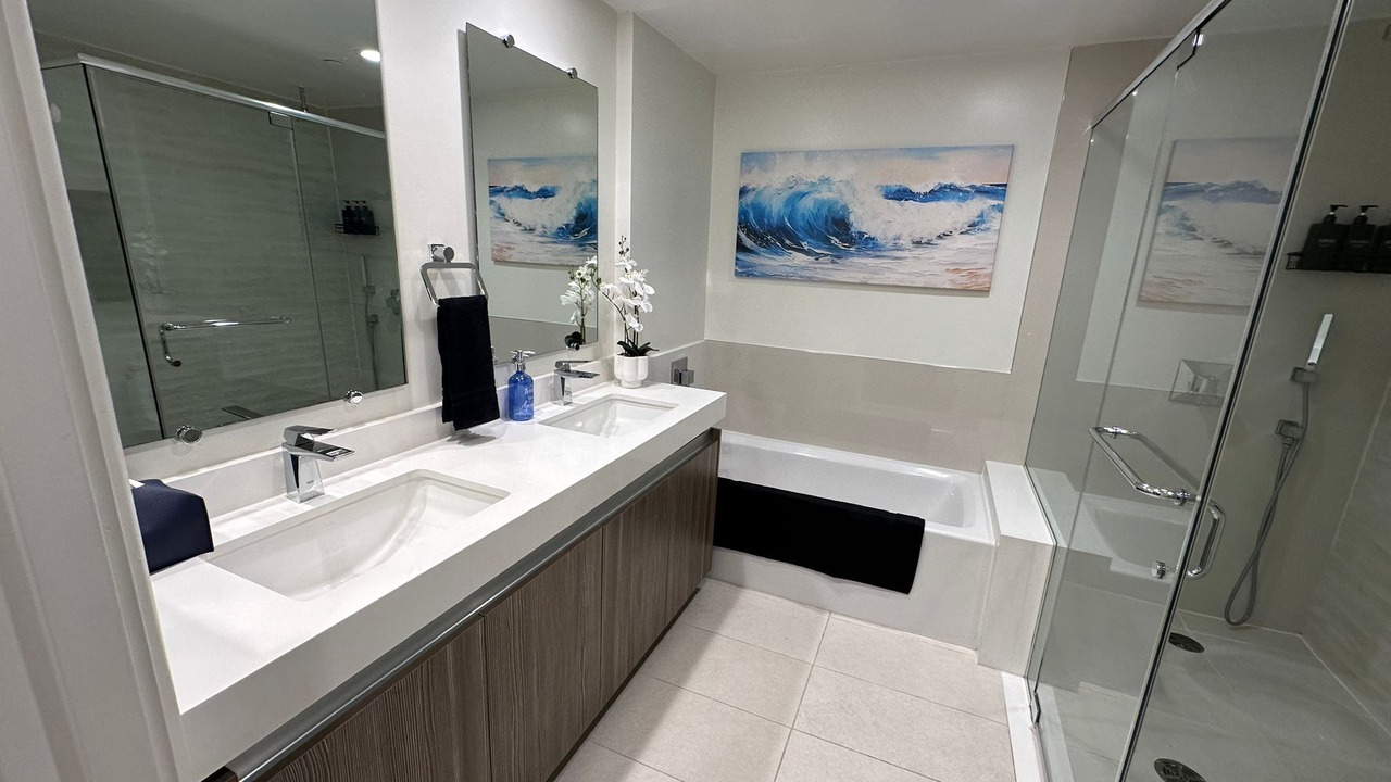 Photo of Bathroom in Los Angeles
