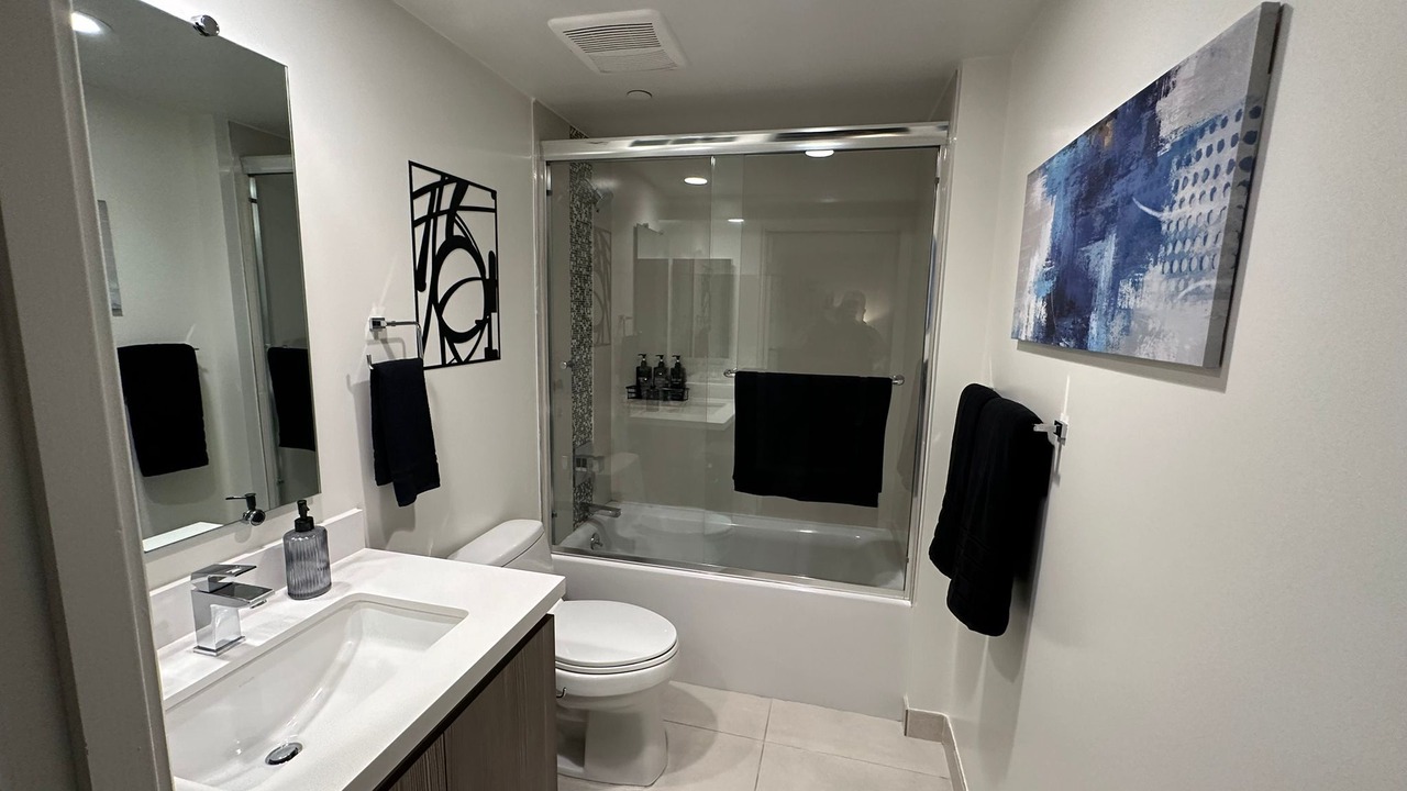 Photo of Bathroom in Los Angeles