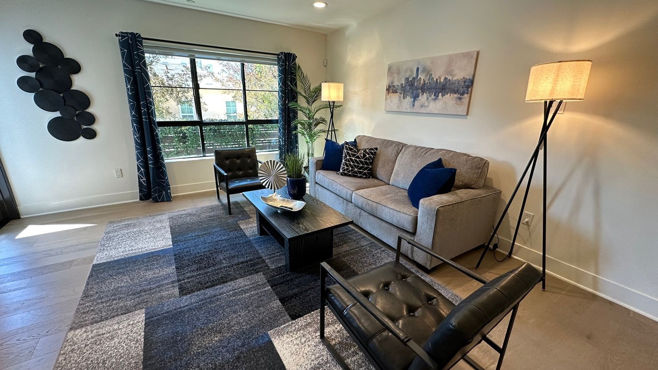 Photo of Livingroom in Los Angeles