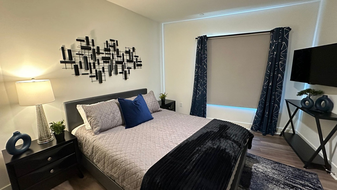 Photo of Bedroom in Los Angeles