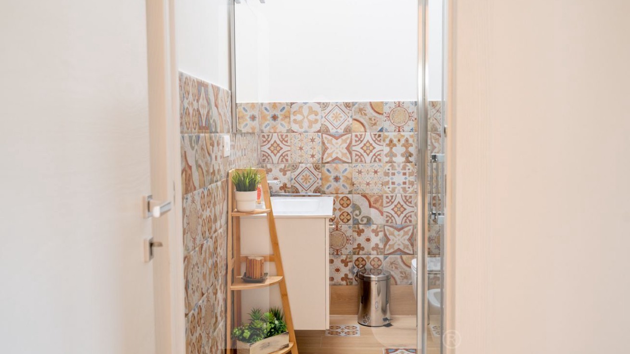 Photo of Bathroom in Atri