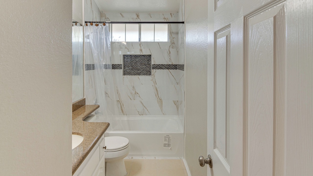 Photo of Bathroom in Palmdale