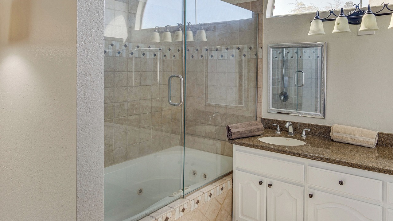 Photo of Bathroom in Palmdale