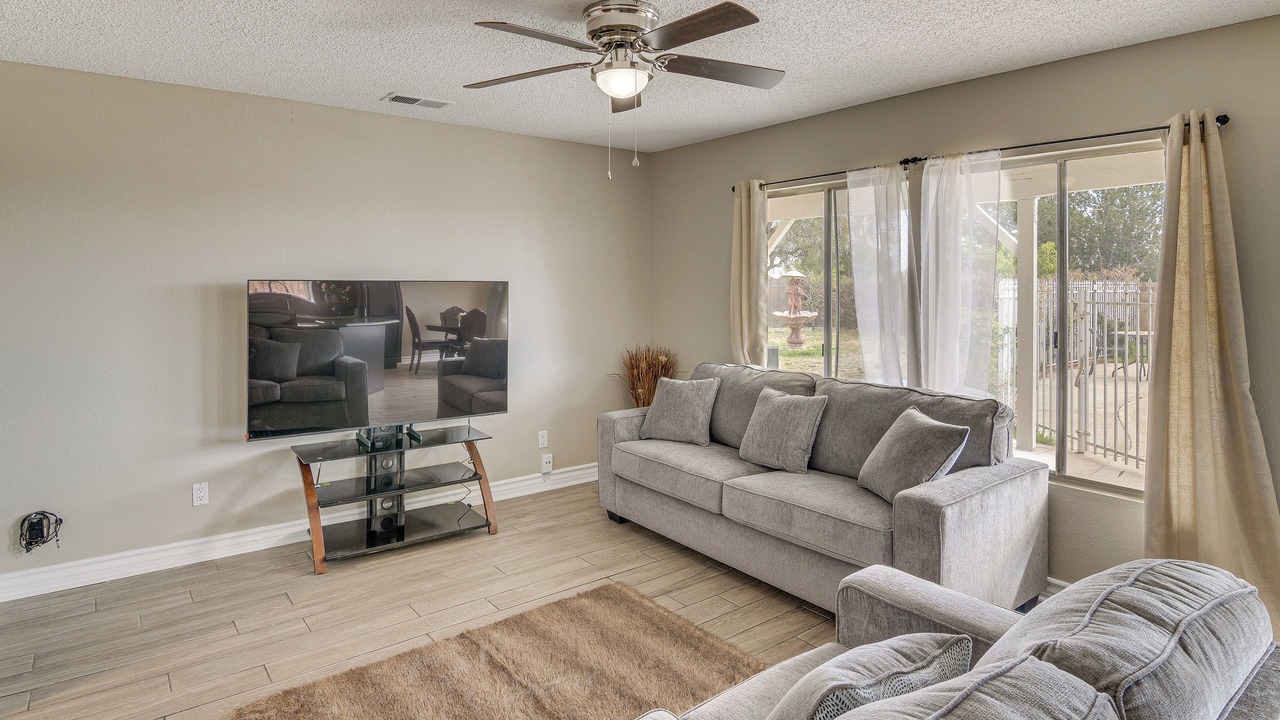 Photo of Bedroom in Palmdale