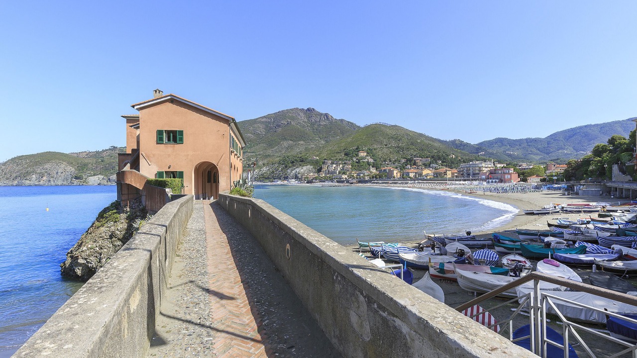 Photo of Others in Levanto