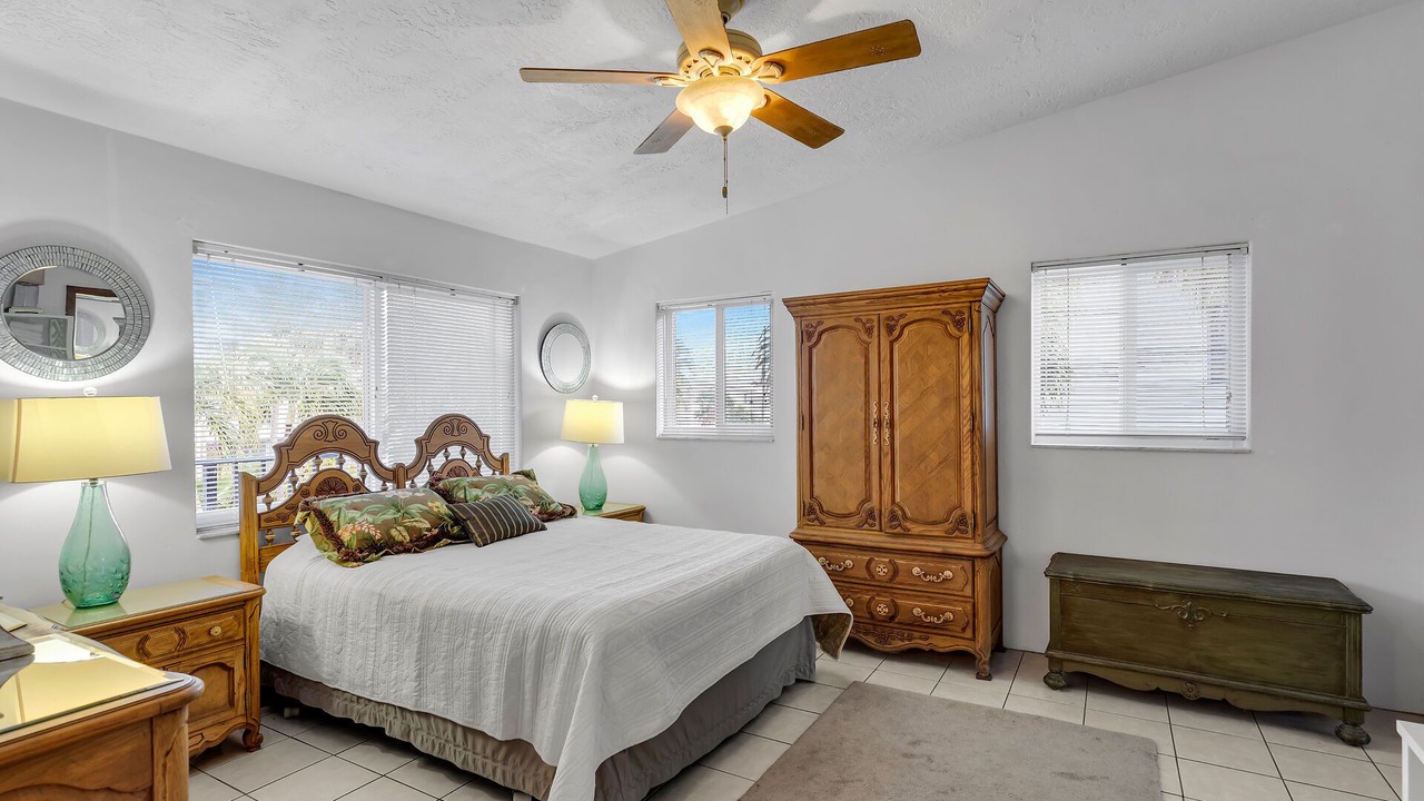 Photo of Bedroom in Islamorada