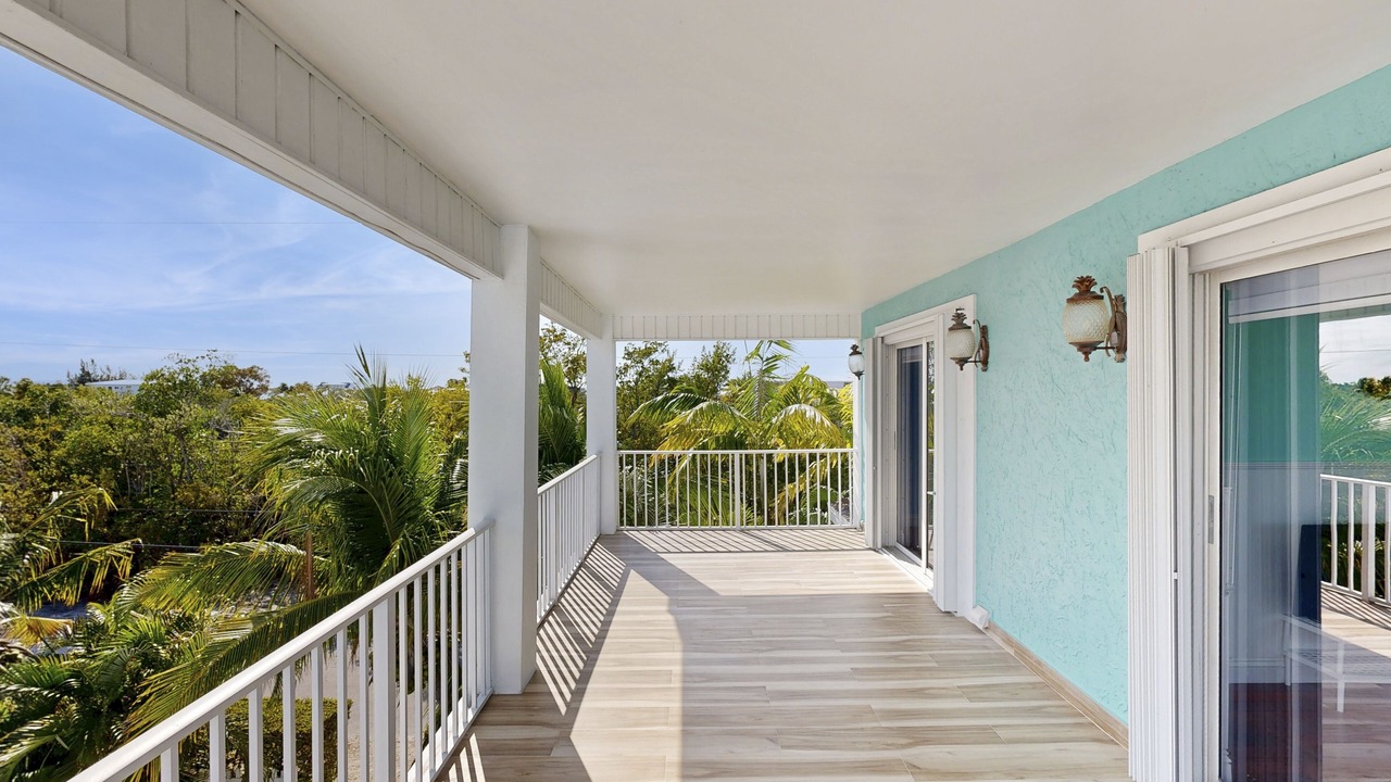 Photo of Patio Balcony in Cross Key Waterways