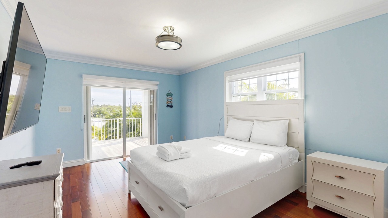 Photo of Bedroom in Cross Key Waterways