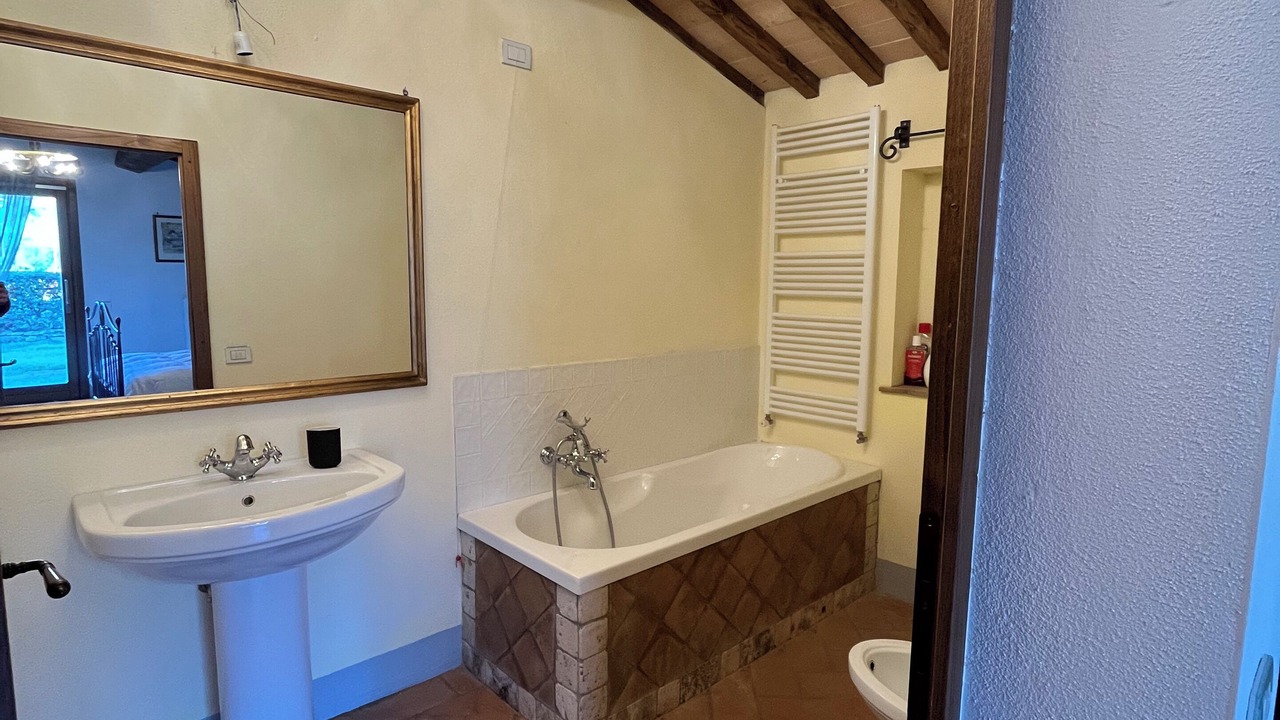 Photo of Bathroom in Bucine