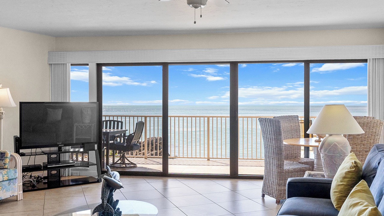 Photo of Bedroom in Key Colony Beach