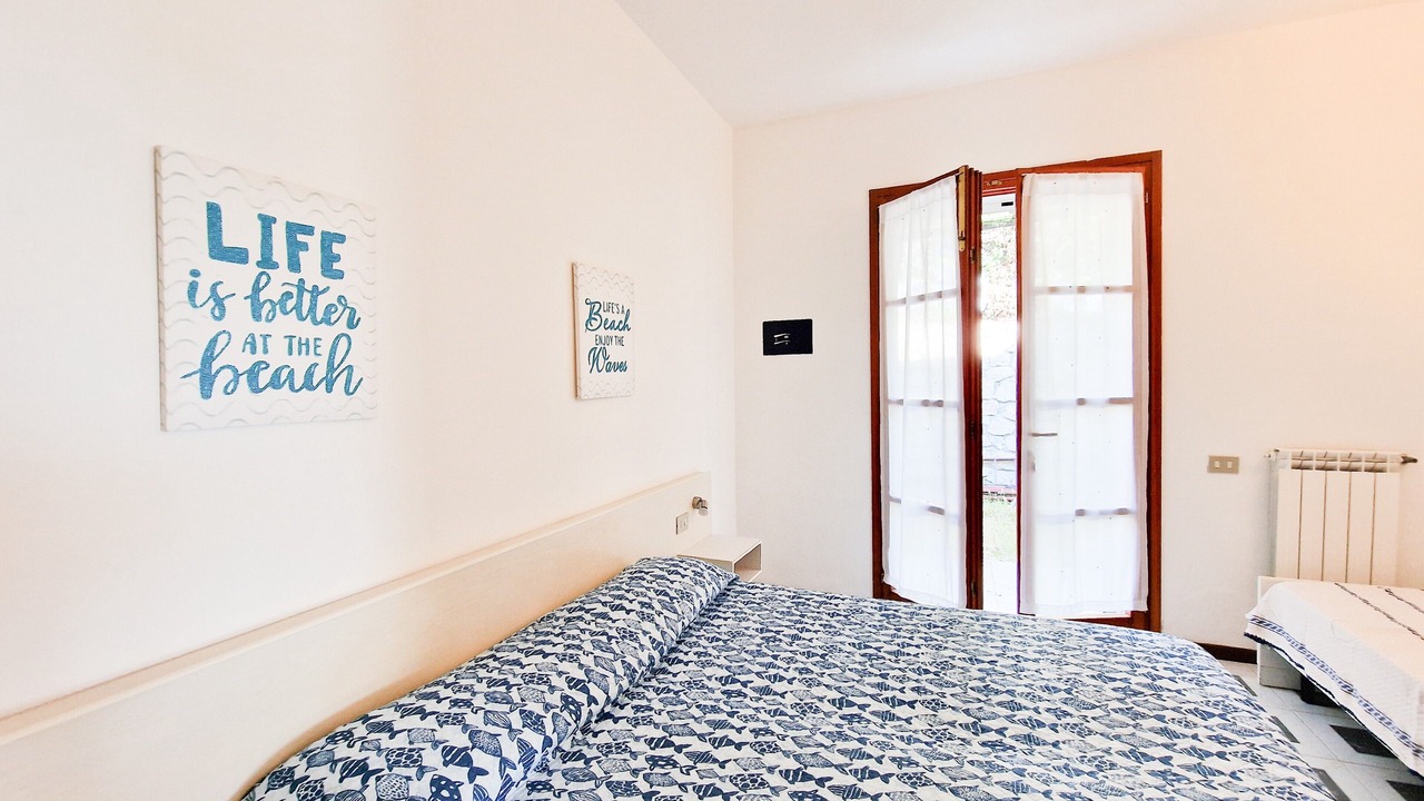 Photo of Bedroom in Lacona