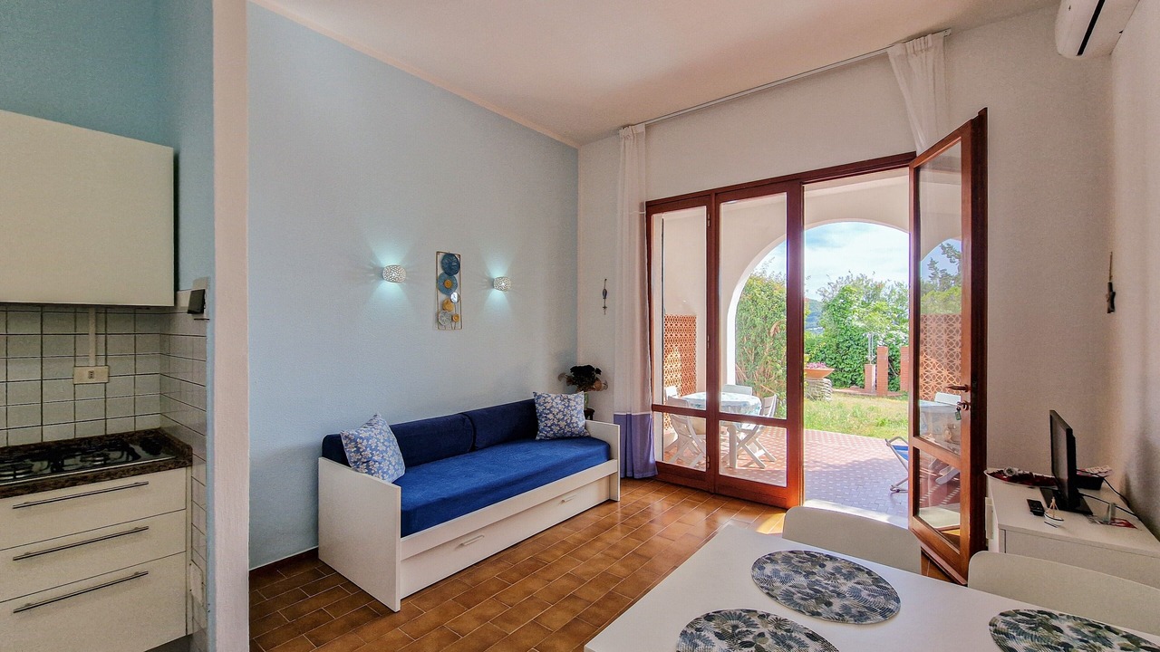 Photo of Livingroom in Lacona