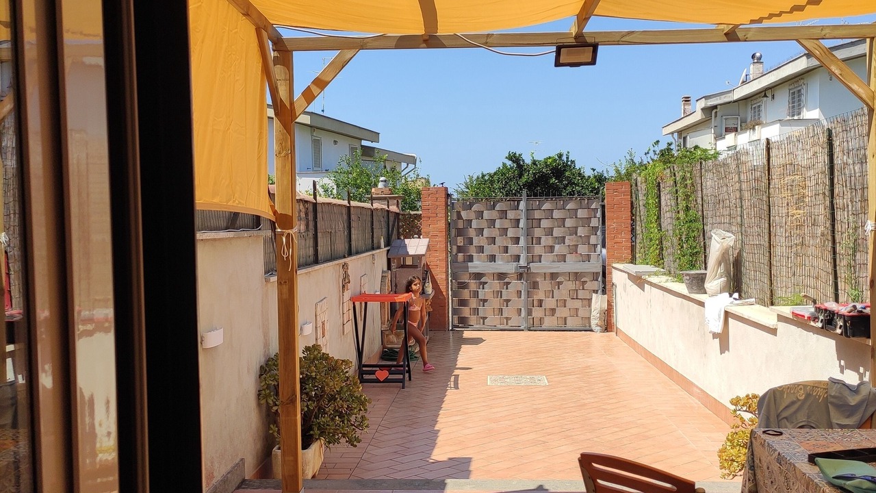 Photo of Others in Anzio