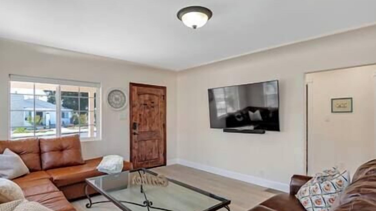 Photo of Livingroom in Northwest San Pedro