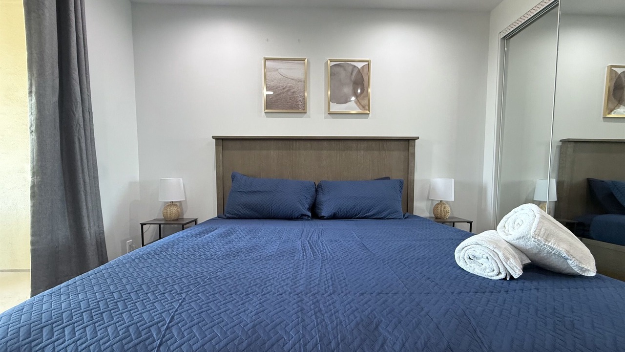 Photo of Bedroom in Lawndale