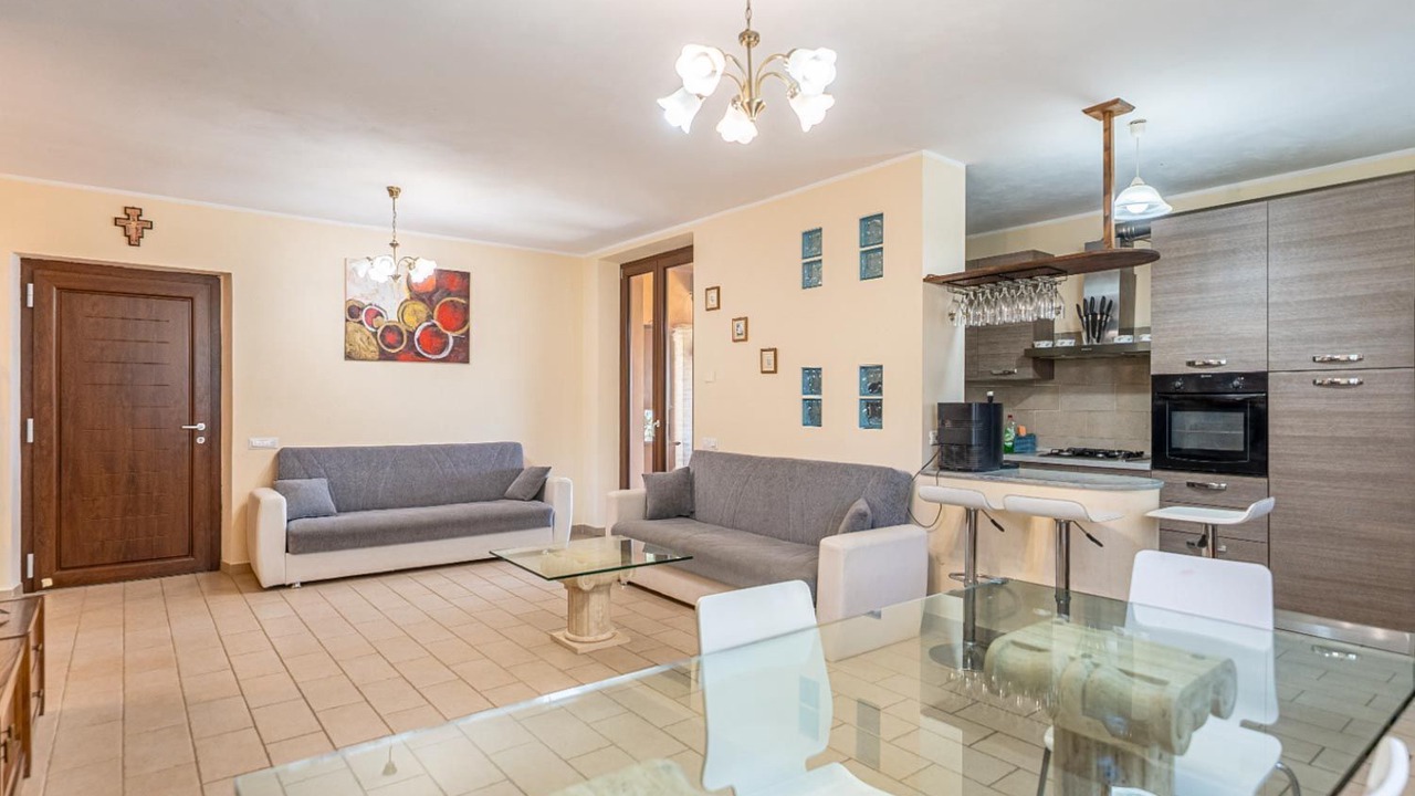 Photo of Livingroom in Montone