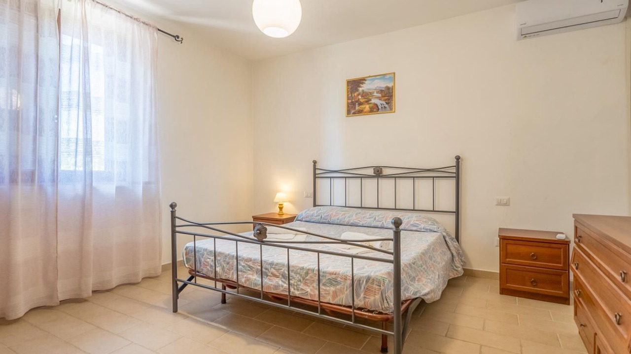 Photo of Bedroom in Montone