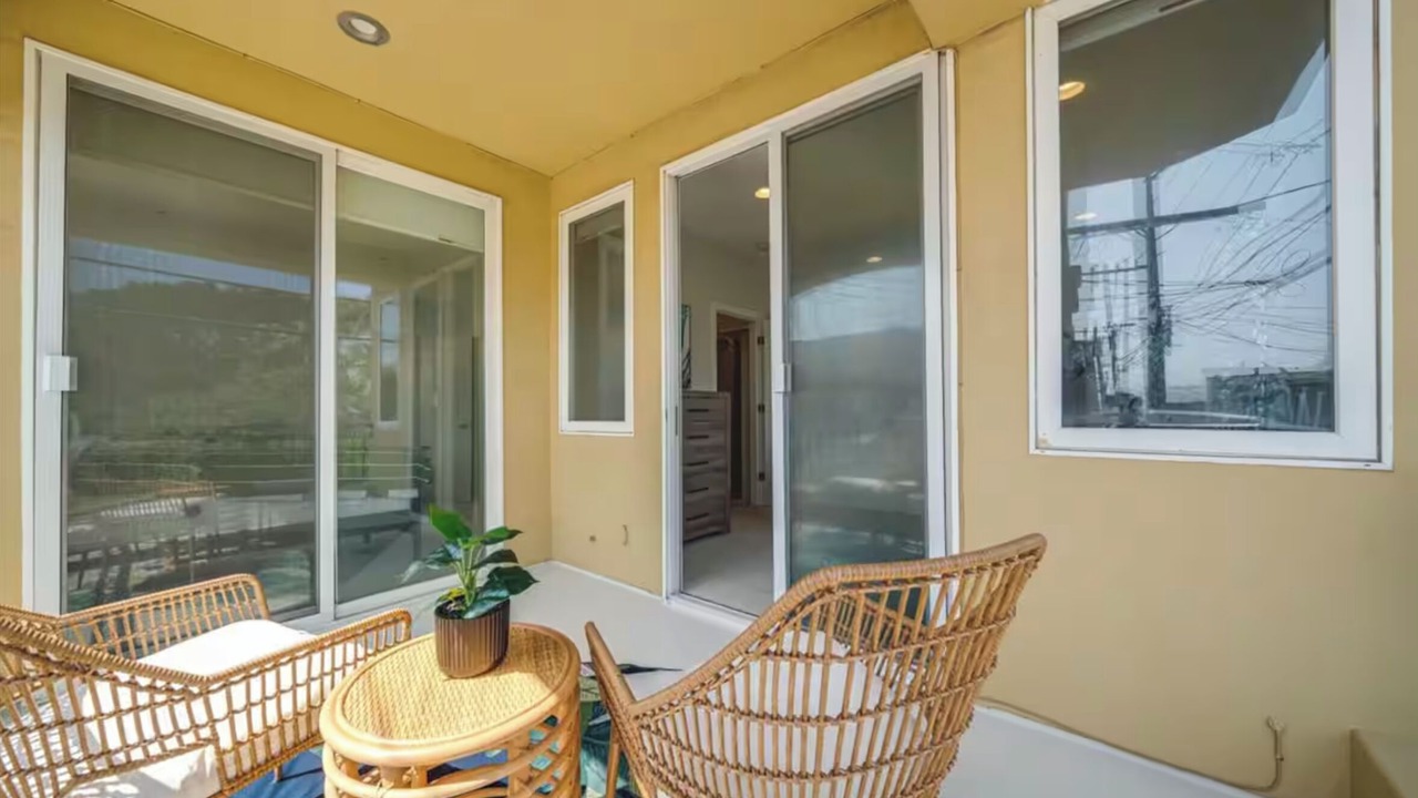 Photo of Patio Balcony in The Strand