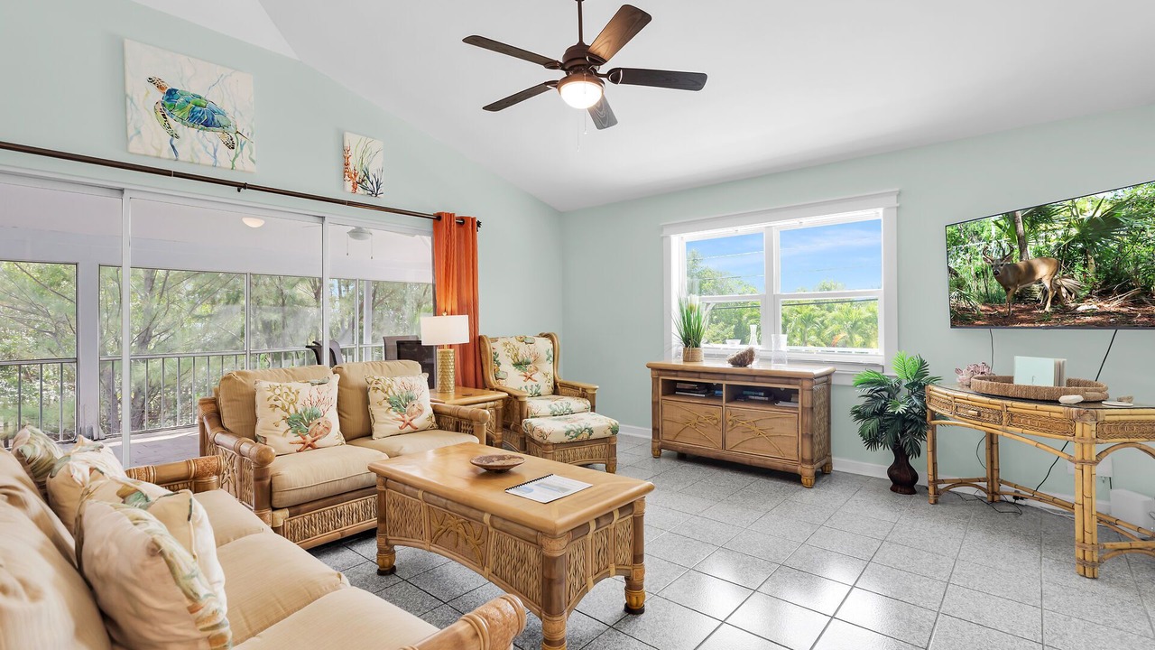 Photo of Livingroom in Sugarloaf Shores