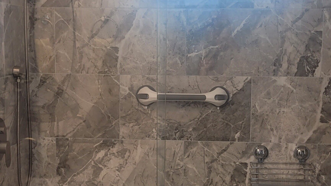 Photo of Bathroom in Wrigley