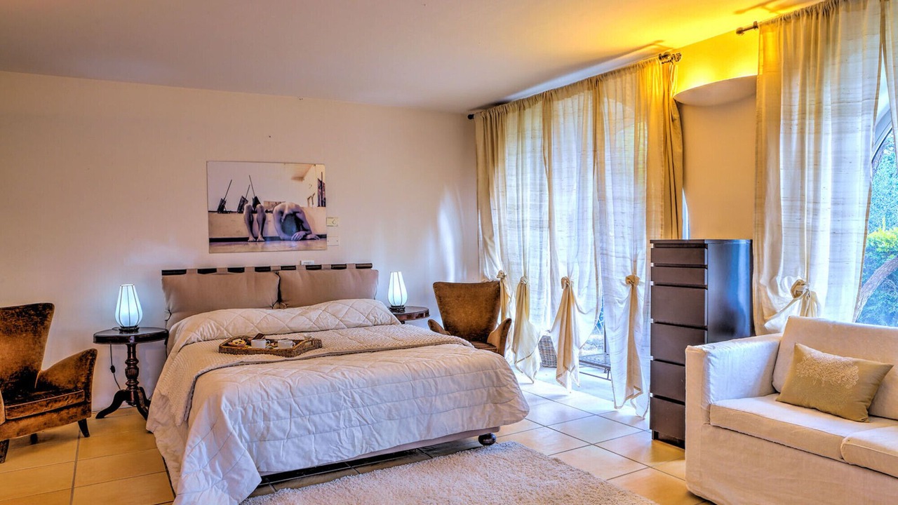 Photo of Bedroom in Campiglia Marittima