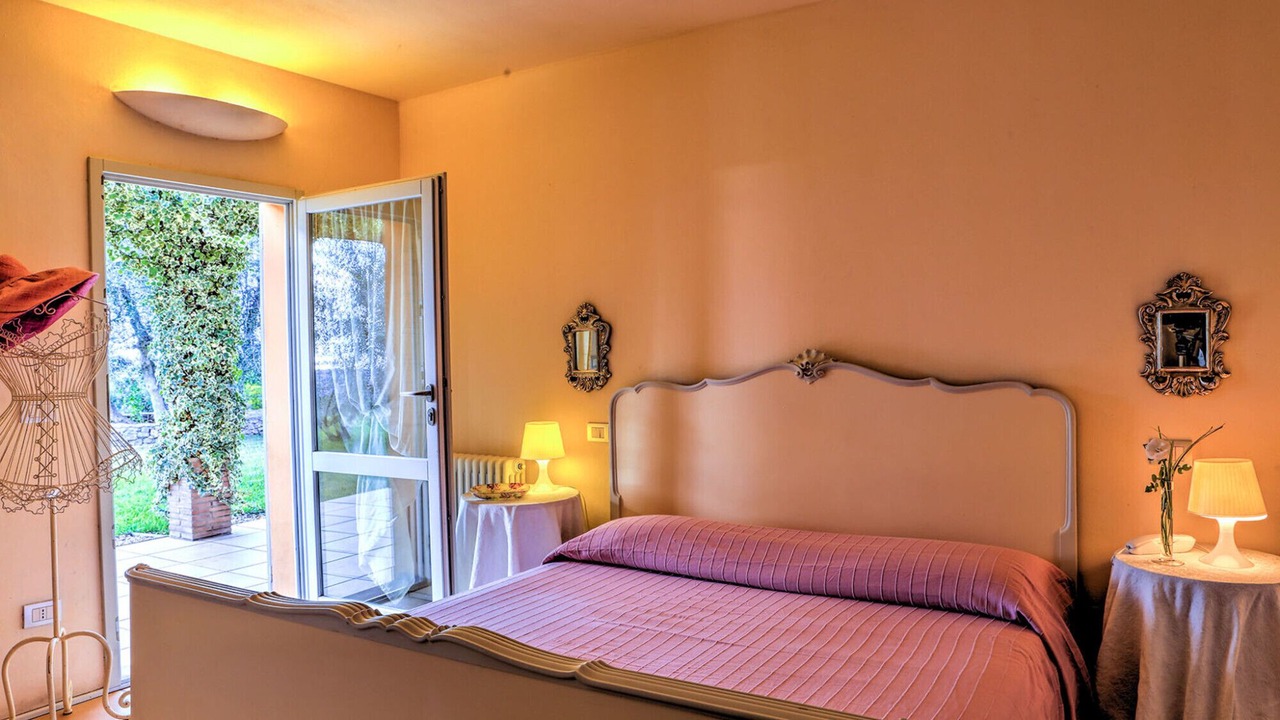 Photo of Bedroom in Campiglia Marittima