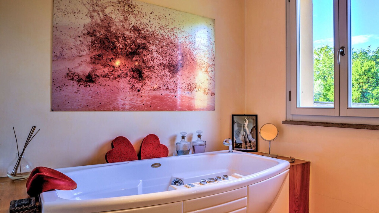 Photo of Bathroom in Campiglia Marittima