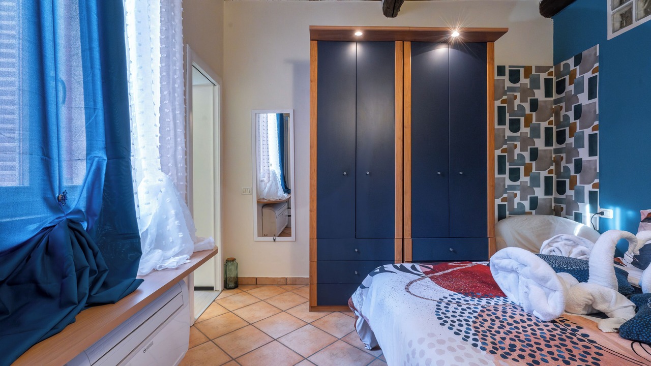 Photo of Bedroom in Parma City Centre
