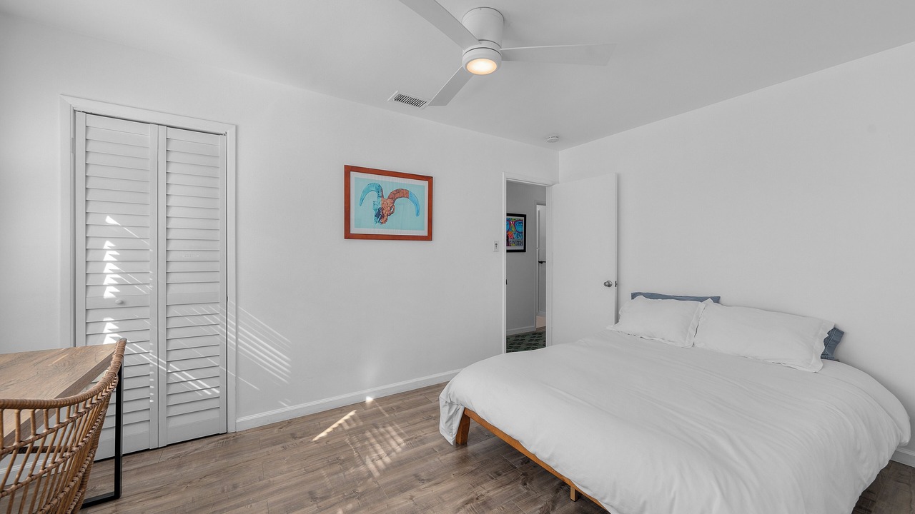 Photo of Bedroom in El Camino Village