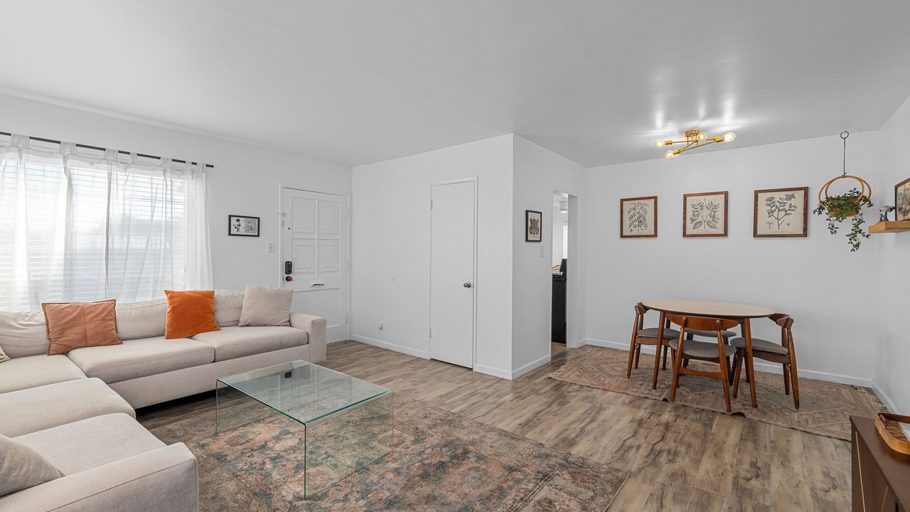 Photo of Livingroom in El Camino Village
