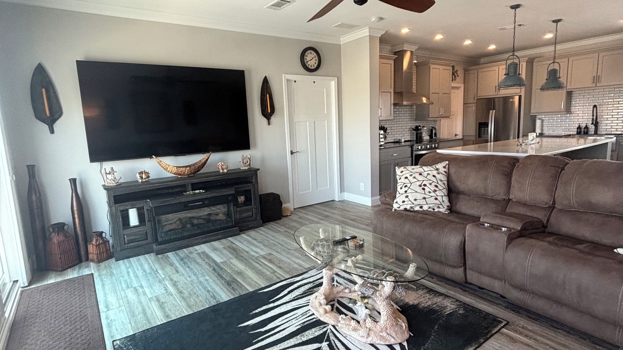 Photo of Livingroom in Sugarloaf Shores