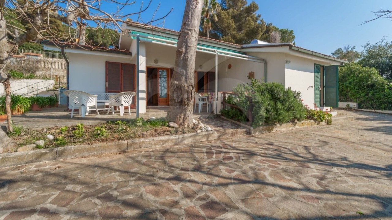 Photo of Outdoor in Morcone