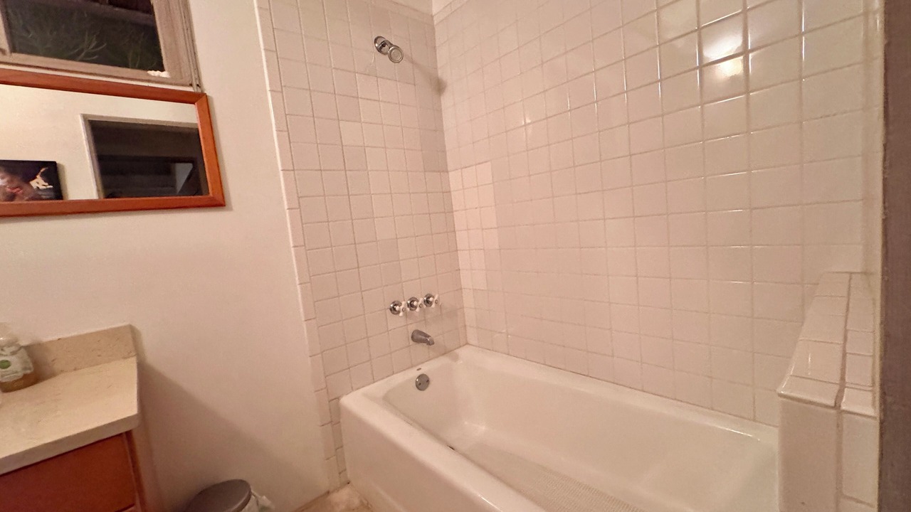 Photo of Bathroom in Beverly Glen