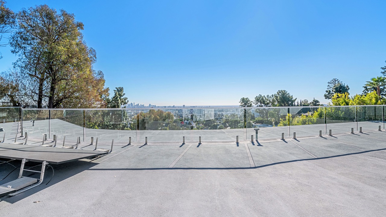 Photo of Outdoor in Beachwood Canyon