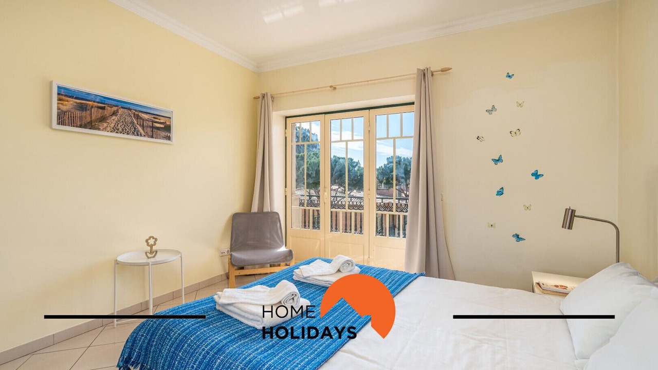 Photo of Bedroom in Oura