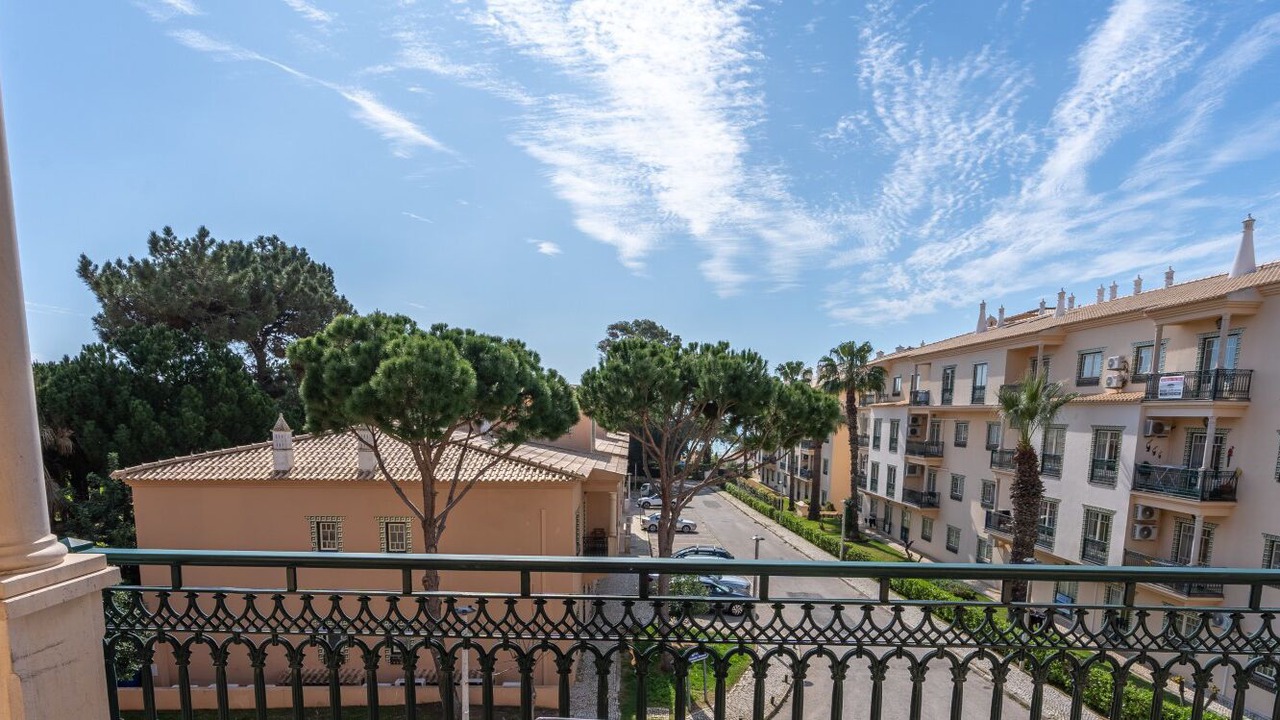 Photo of Outdoor in Oura