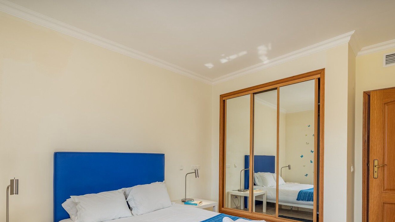 Photo of Bedroom in Oura