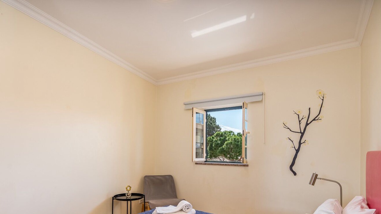 Photo of Bedroom in Oura